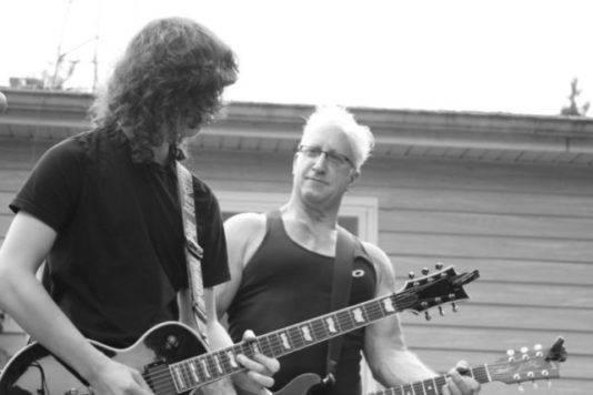 Virtual Guitar and Bass Lessons. Nearly 40 Years Teaching.