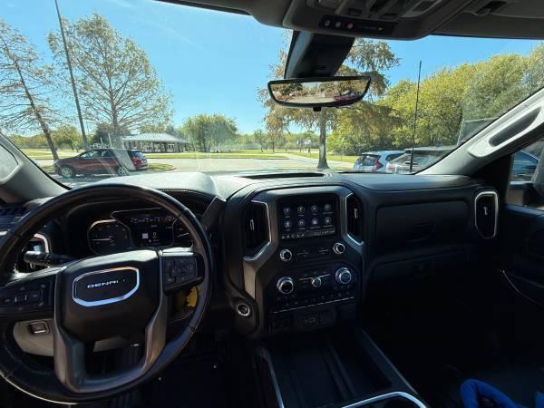 2023 GMC SIERRA 2500HD DENALI 4X4 - $46,500 (Arlington tx)