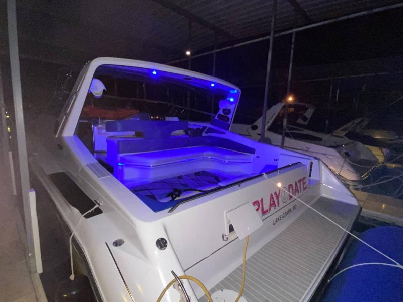 ~ ONE Of A KIND BACHELORETTE/BACHELOR PARTY!!! (Lake of The Ozarks)