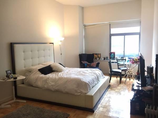 $3575.00 No fee! Studio with Amazing Amenities! (Financial District)
