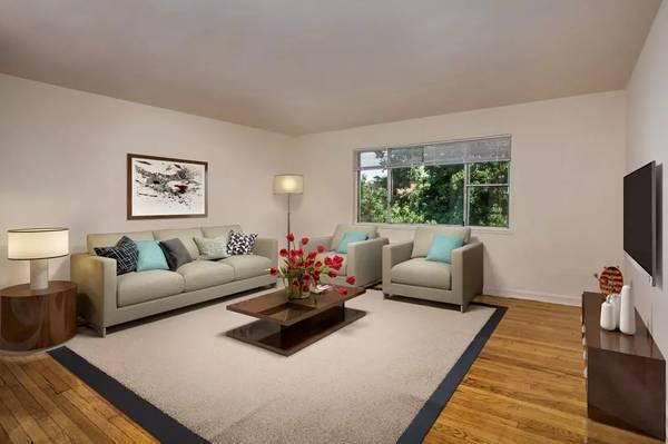 $1,155 / 1br - 650sq ft - Spacious, Elegant You've Found Your Perfect Bathroom!