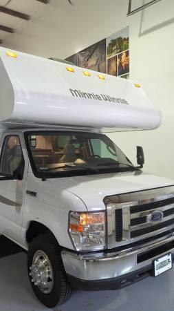 2020 Class C - 30 Footer - Winnebago - $34,850