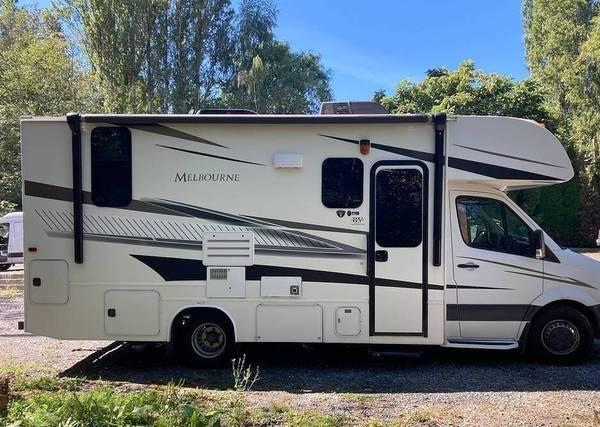 RV JAYCO 2019 MOTORHOME - $16,900 (Zion)