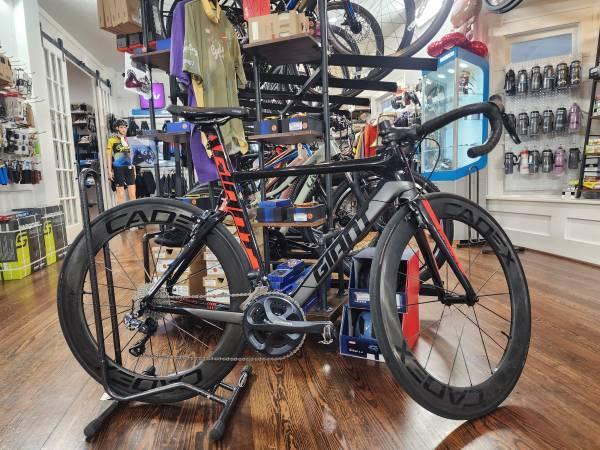 Giant Propel Advance SL MS150 ready - $2,500 (Katy Cinco Ranch)