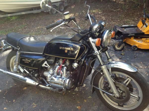 1978 Honda gold wing gl 1000 - $3,200 (Dickinson)