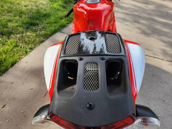 2008 Ducati Desmosedici D16RR motogp superleggera panigale v4 v2  (san jose downtown)