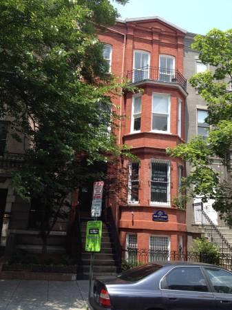 $3,950 / 960ft2 - 1707 N St NW townhouse 4 offices 900ft Profession / attorney /CPA etc