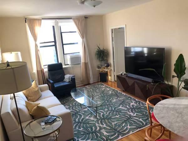 $2,500 / 1br - 750ft2 - Avail 8/9 Furnished LARGE 1BR w/Monument Views 7th FL + Utilities INCL
