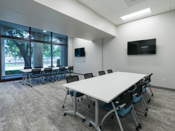 $149 COWORKING SPACE - Available NOW in Houston! (Houston, TX)