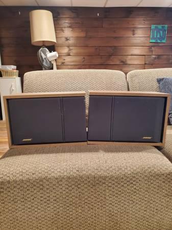 Bose 201 series iii speakers - OBO
