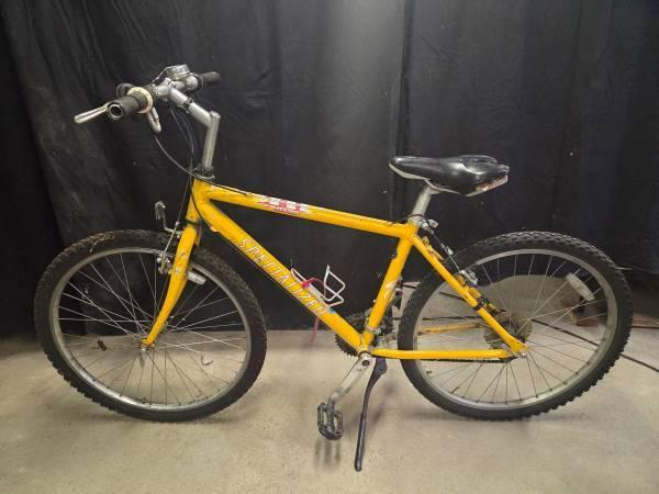 Specialized mountain bike 17in frame best offer - $200 (logan square/Avondale)