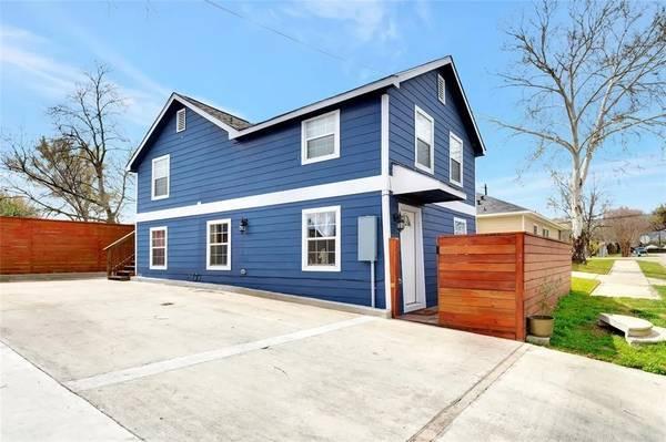 $300 / 2br - Female Live-in House Manager For Group Home (HOUSTON)