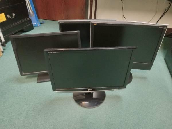 19" LCD Monitors (LG/Dell/Viewsonic) - $5 (Round Rock)
