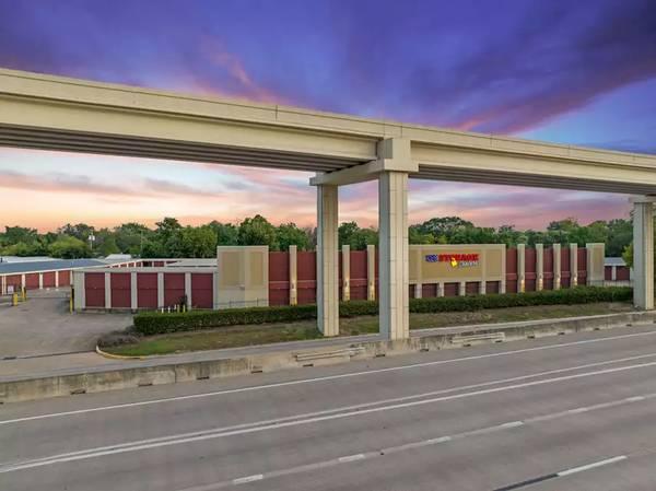 July Specials Here at US Storage Centers!!!!!