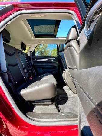 2018 Cadillac XT5 Luxury - $16,950