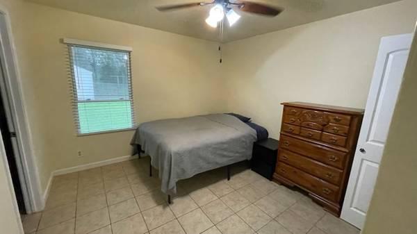 $775 ABP master bedroom for rent in South Austin (East Congress neighborhood south of St. Elmo)