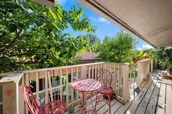 $1,131 / 1br - Wood flooring, stainless steel appliances, Restoration Hardware lighti (Austin, TX)