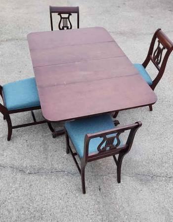 Cc1930s Mahogany Duncan Phyfe Drop-Leaf Table w/ 4 Lyre Regency Chairs - $300 (Cedar Creek)