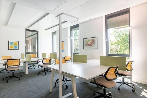 $289 Elevate your workday: flexible & inspiring Co-Working space from $289 (Manassas)