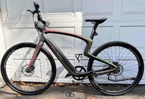 Urtopia 1 Carbon Fiber eBike