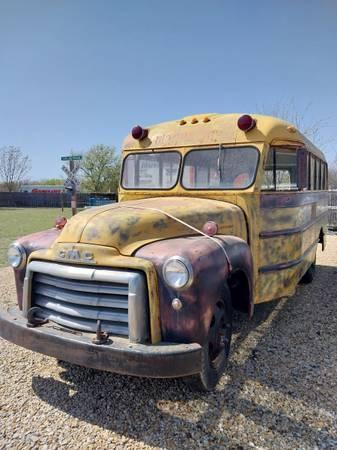 1950 GMC SCHOOL BUS