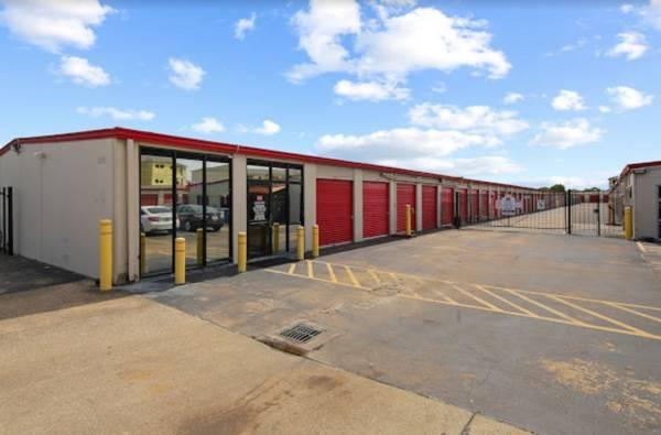 Best Deals in Town! (Houston)