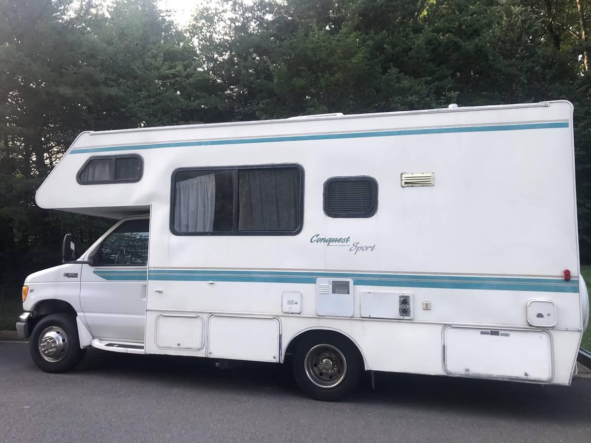 2000 Ford Conquest $1,999/OBO (Woodbridge) - $1,999 (WOODBRIDGE)