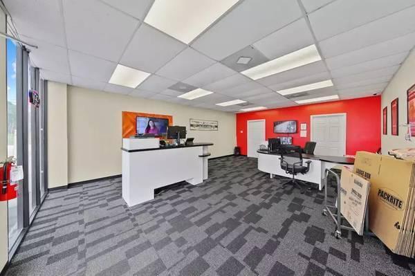 Best Deals in Town! Up to 2 Months 25% Off!!! (Houston)