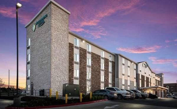 $1,428 / 1br - Exclusive Offer: Short-Term Stays with No Strings Attached!