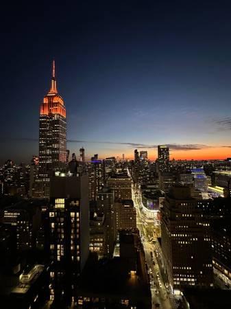 $4,862 / 1br - One Month Free - Penthouse with Empire State Building View