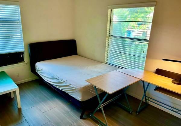 $777 / 3br - ARTHOUSE - housemate (Garrison Park)