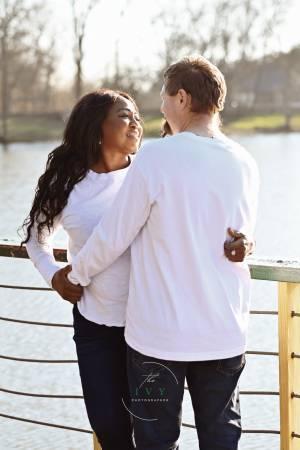 Free Photo Shoot- Pay Only For The Photos You LOVE! (Austin)