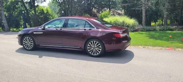 2017 Lincoln Continental 1 owner - $21,000 (Grayslake)