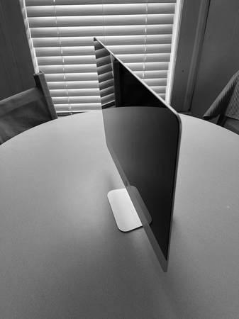 Apple iMac (8GB RAM) 21.5" Late 2012