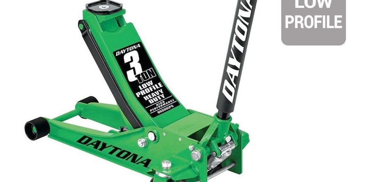 Harbor Freight In-Store Deal Daytona 3 Ton Low-Profile Floor Jack with Rapid Pump
