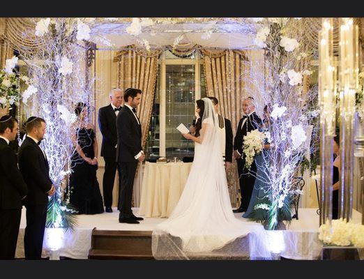 Broderick's Flowers - Bergenfield, NJ  Fresh Flower Delivery