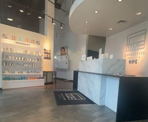 Avenue Five Institute - Top Beauty School in Austin, TX