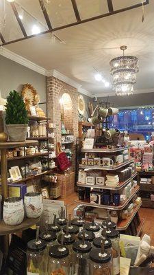 Explore the Charming Washington General Store in Hoboken, NJ