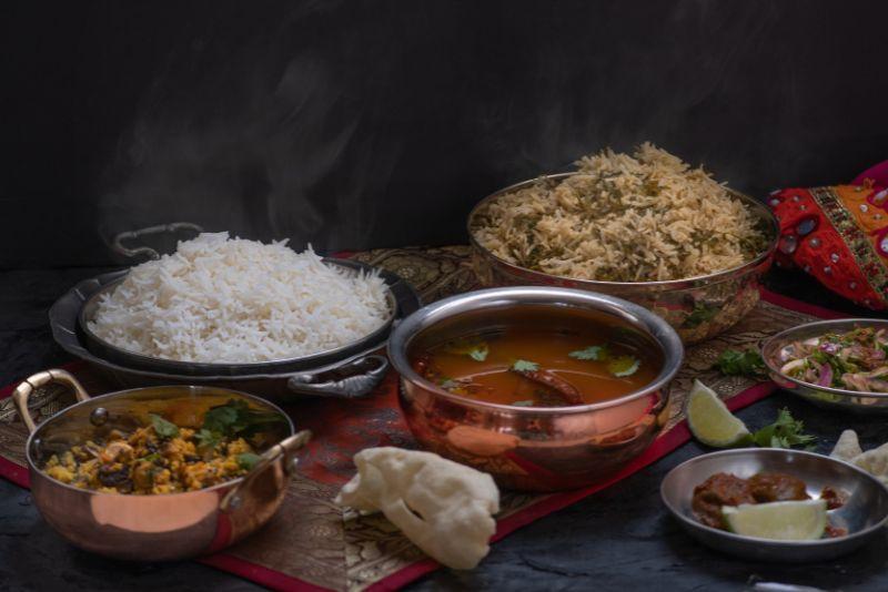 Authentic Indian Cuisine at Thalaivas Indian Kitchen in Park Ridge