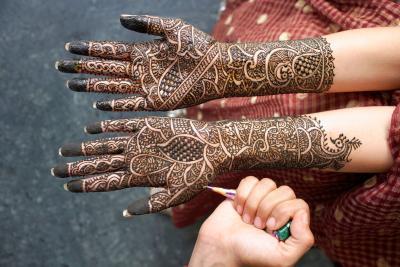 Nisha Henna Services in Austin, TX Bridal, Arabic, and Exotic Designs