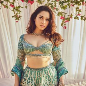 Tamannah Bhatia Latest Sizzling Pics