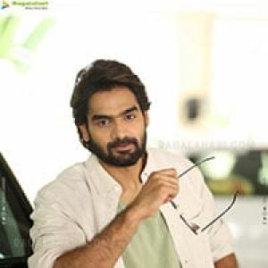 Kartikeya at Bhaje Vaayu Vegam Interview, HD Gallery