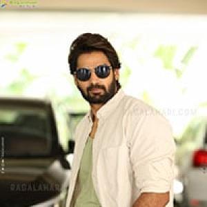 Kartikeya at Bhaje Vaayu Vegam Interview, HD Gallery