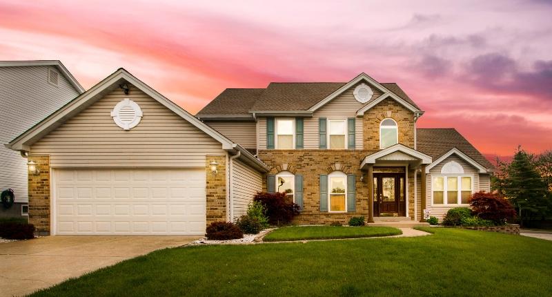 5 Mistakes NRIs Make While Renting Their First Apartment in the US
