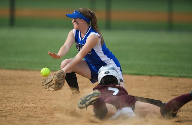 Mounties hold off PV rally win first ever MVC title