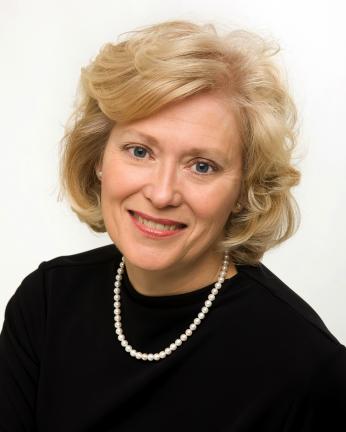 SPECIAL TO THE TIMES NEWS Betsey Ord Baun receives prestigious theater Gold Medallion Award.