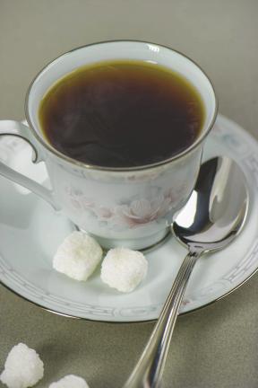 PHOTO COURTESY METROGRAPHICS One lump or two? Real sugar or artificial?