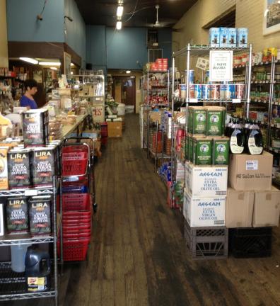 Smart ways to reduce plastic use at home