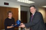 LINDA KOEHLER/TIMES NEWS Mr. Robert Hines, right, Pleasant Valley High School's associate principal, presented Susan Kresge, president of the PVSD school board, with the Campaign Chairperson's award he received from the United Way.