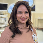 <span class="user-name "><span class="user-name__text">Ivelisse Vicente</span></span>